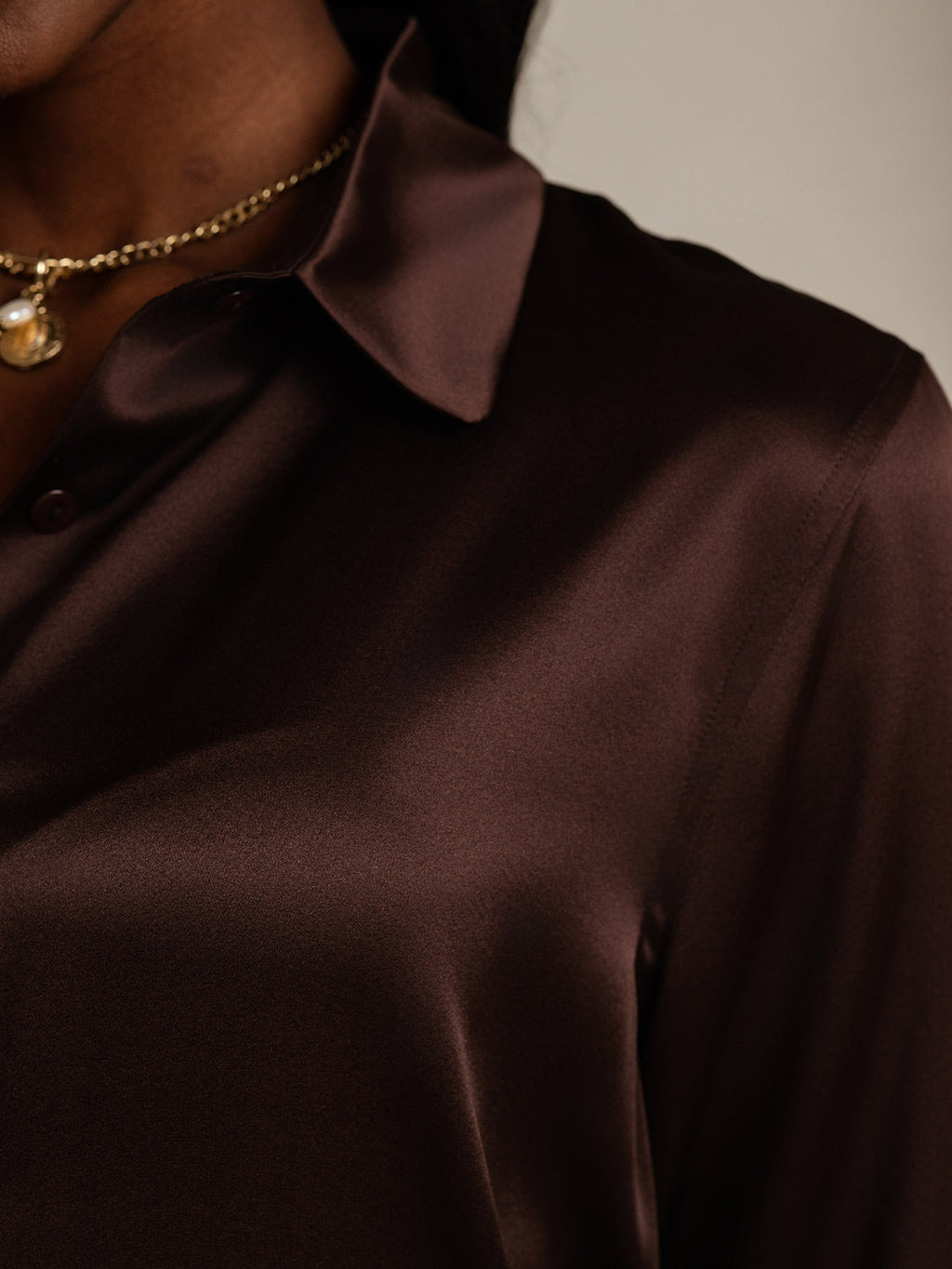 19Momme Seda Básica Cuello Militar Camisa