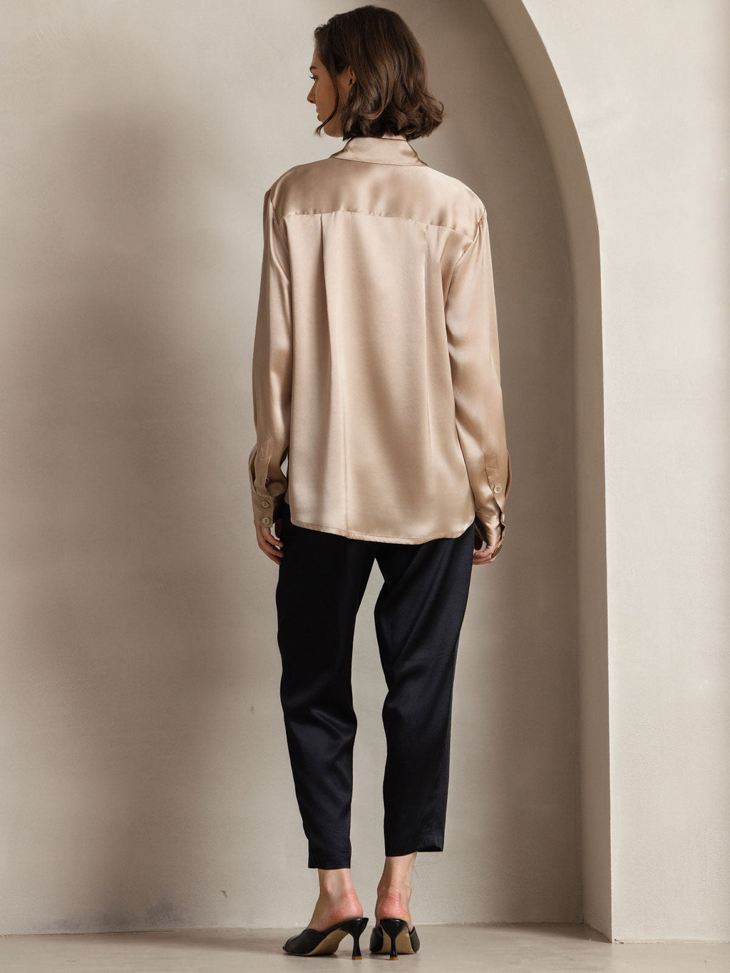 19Momme Seda Básica Cuello Militar Camisa