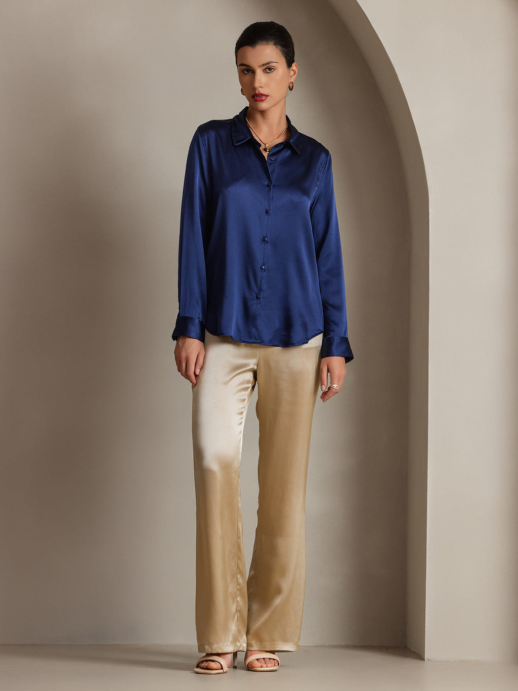 19Momme Seda Básica Cuello Militar Camisa