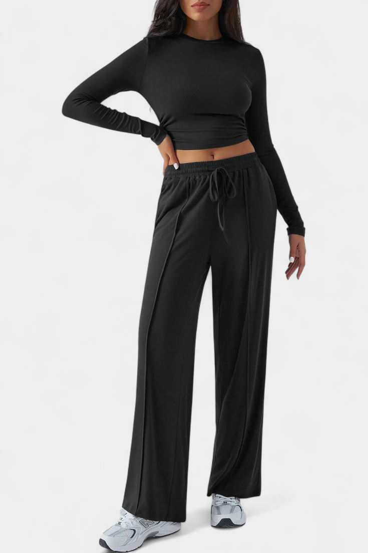 Celia Conjunto de 2 piezas con escote redondo