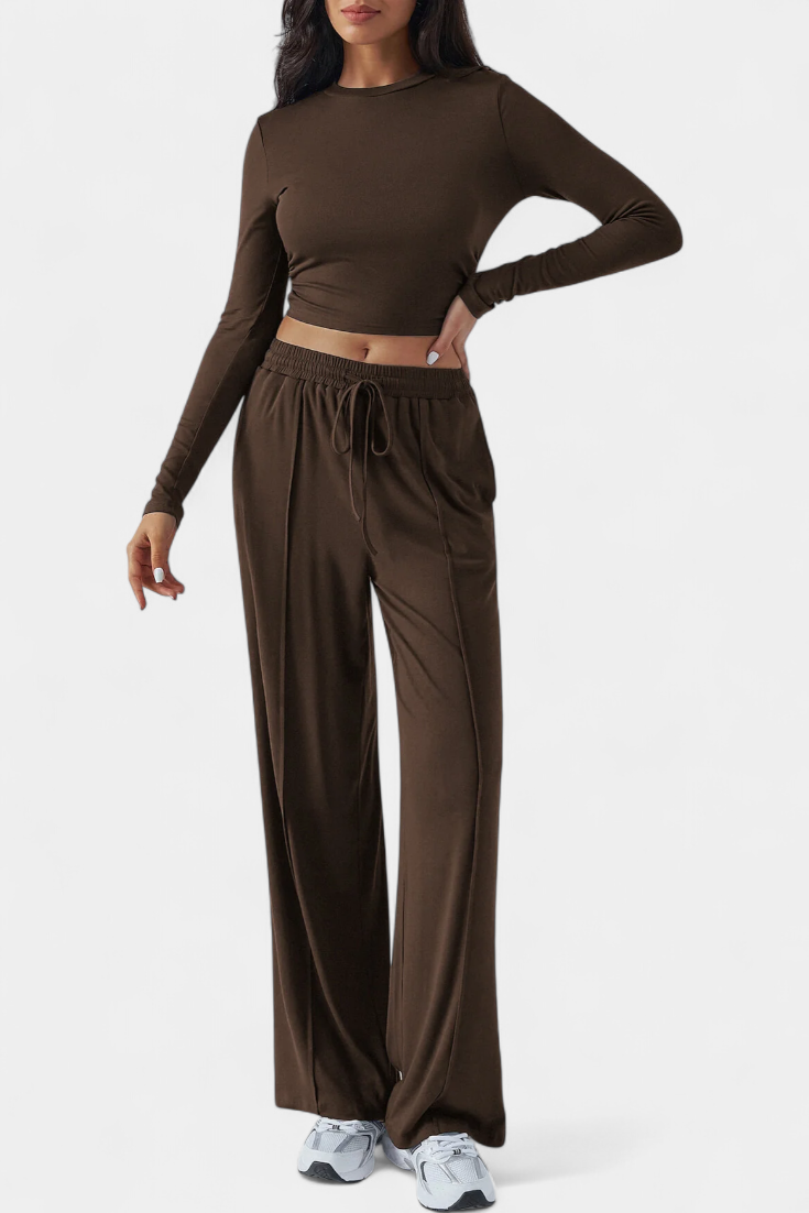 Celia Conjunto de 2 piezas con escote redondo