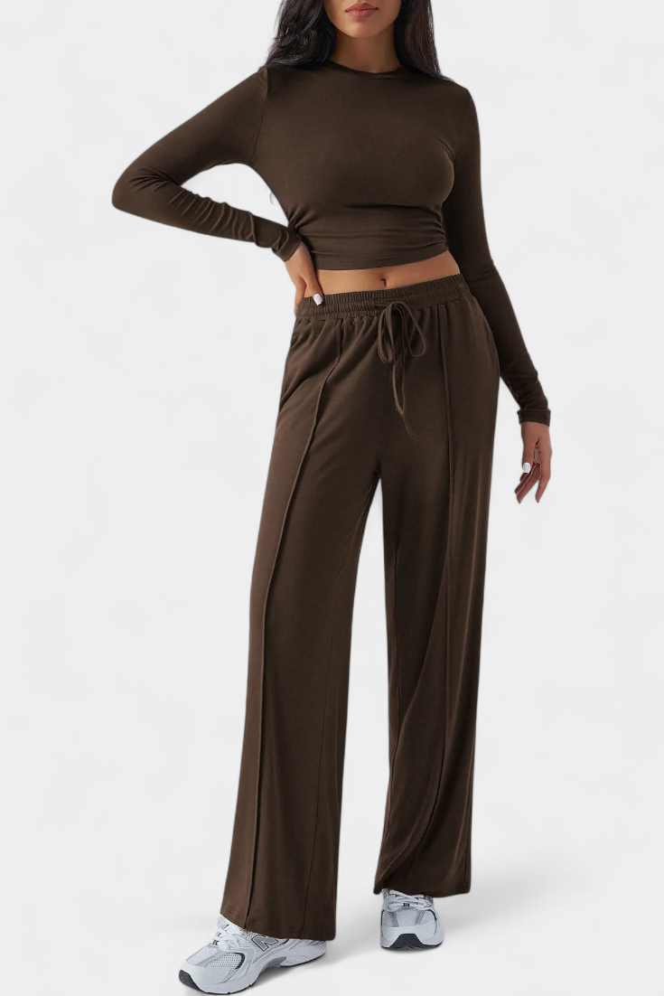 Celia Conjunto de 2 piezas con escote redondo