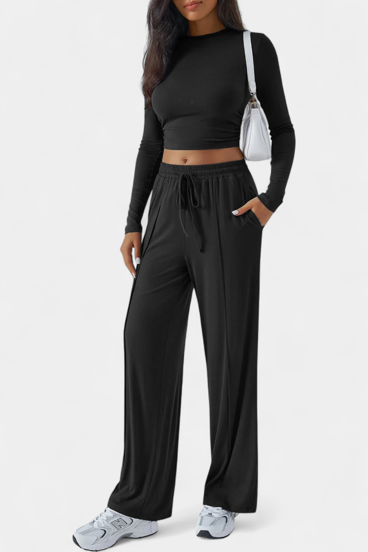 Celia Conjunto de 2 piezas con escote redondo